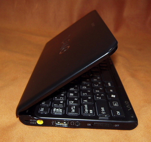 ★動くけど古過ぎるので保証はなし★SONY VPCP11AKJ PCG-11114N CPU:Z550 SSD:128GB RAM:2GB windows7 Home 32bit_画像5