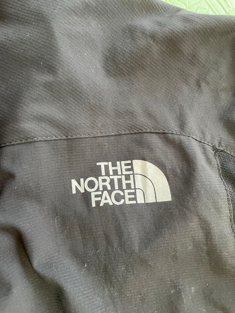 ノースフェイス THE NORTH FACE ウインドブレーカー　パーカー　ジャージ