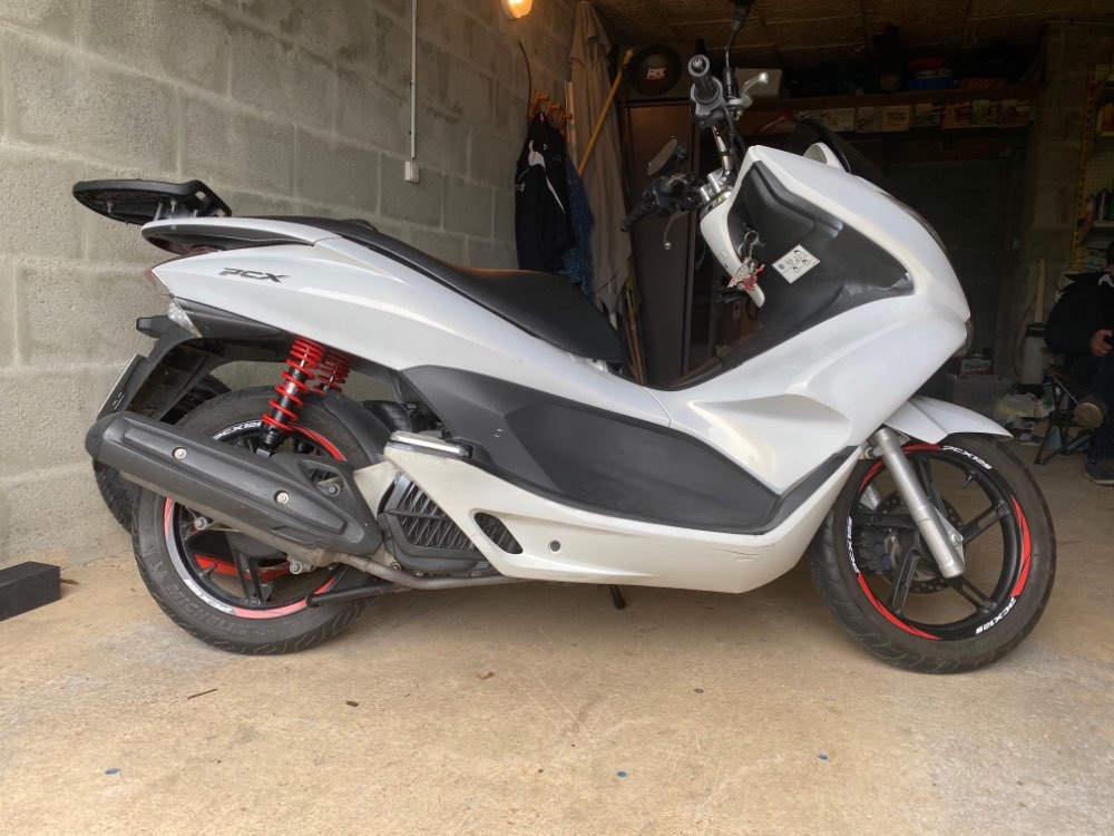 【送料込・在庫有】HONDA PCX125用 リムステッカー ホイールステッカー 　ブルー　ホンダ PCX150_画像5