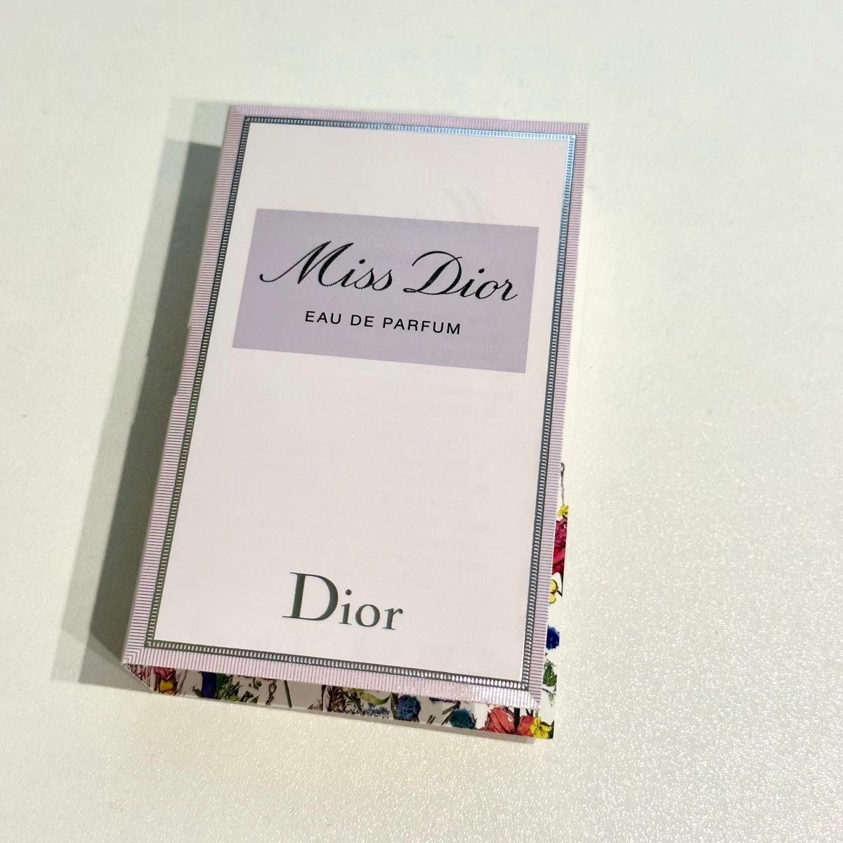 新品未使用☆ミス ディオール オードゥ パルファン 香水 1ml Dior Miss Dior