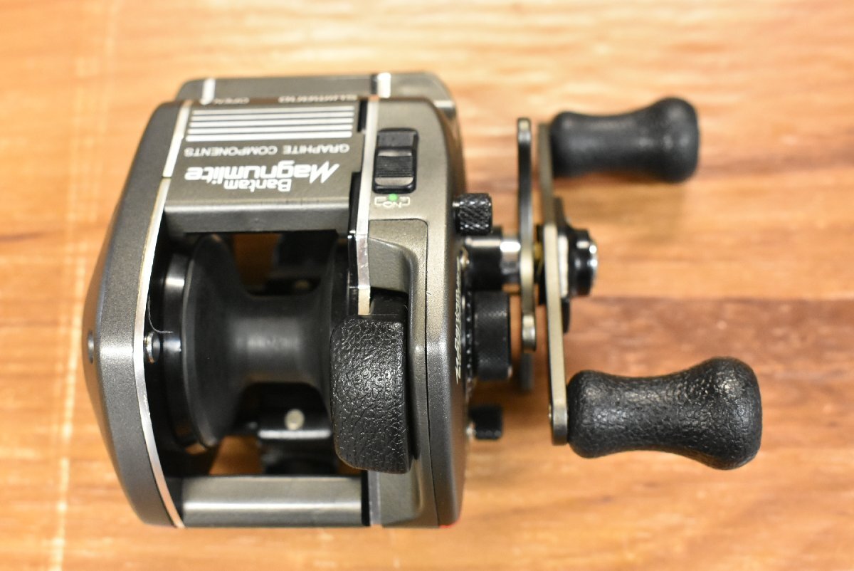 【1スタ☆程度良好品】シマノ バンタム マグナムライト BG-X 1550 SG ベイトリール SHIMANO Bantam Magnumlite バス 釣り 等に（CKN_O1）_画像2