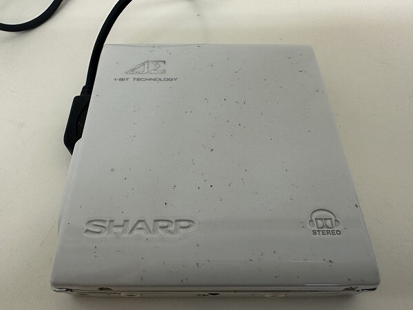 H059-S3-14328 SHARP MD-DS70-W ポータブルMDプレーヤー ホワイト シャープ 現状品①_画像2