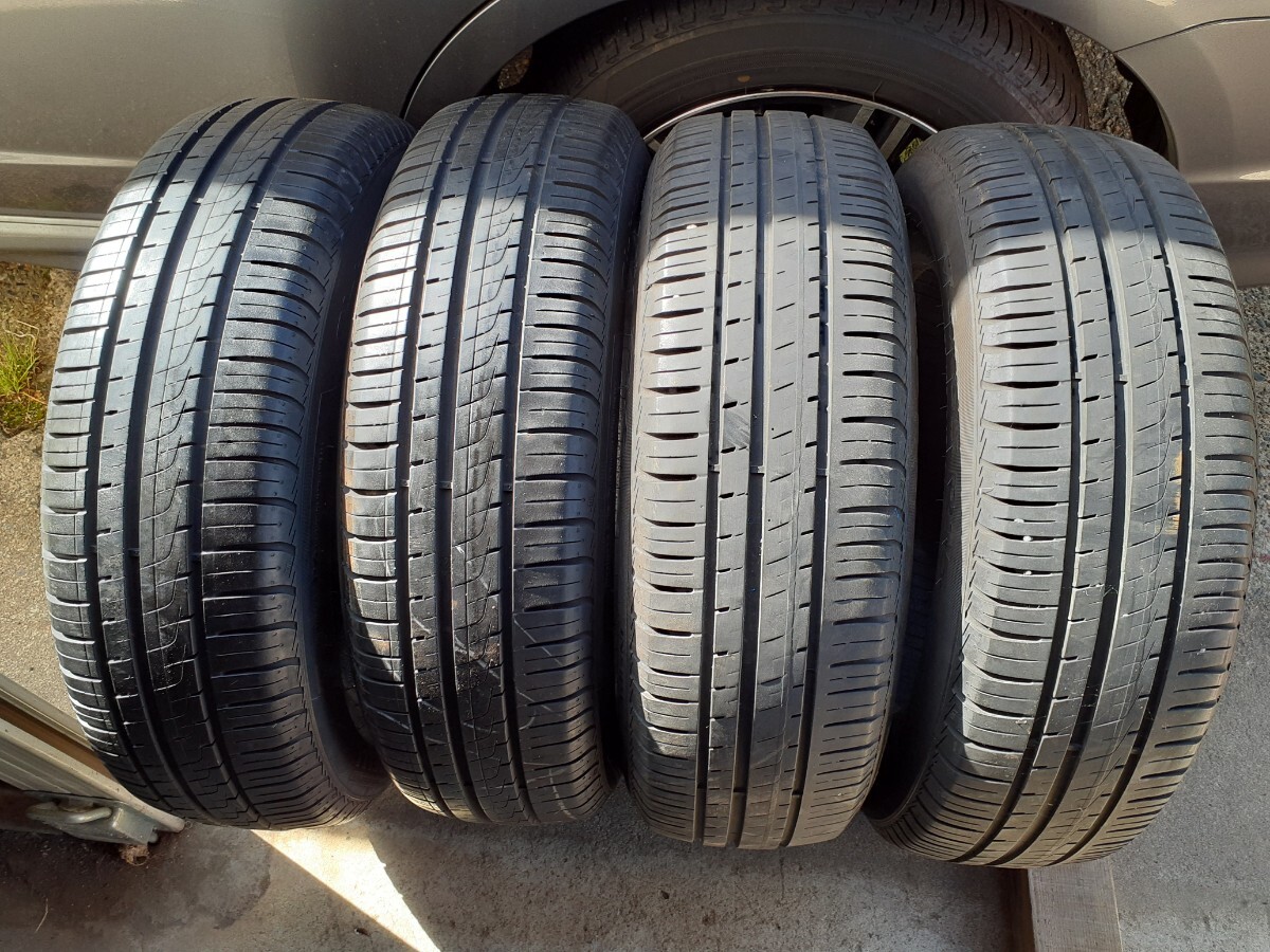 ピレリCINTURATO　P6☆ 175/65R15☆バリ山4本セット☆コンパクトカーに♪185/60R15互換にも_画像1