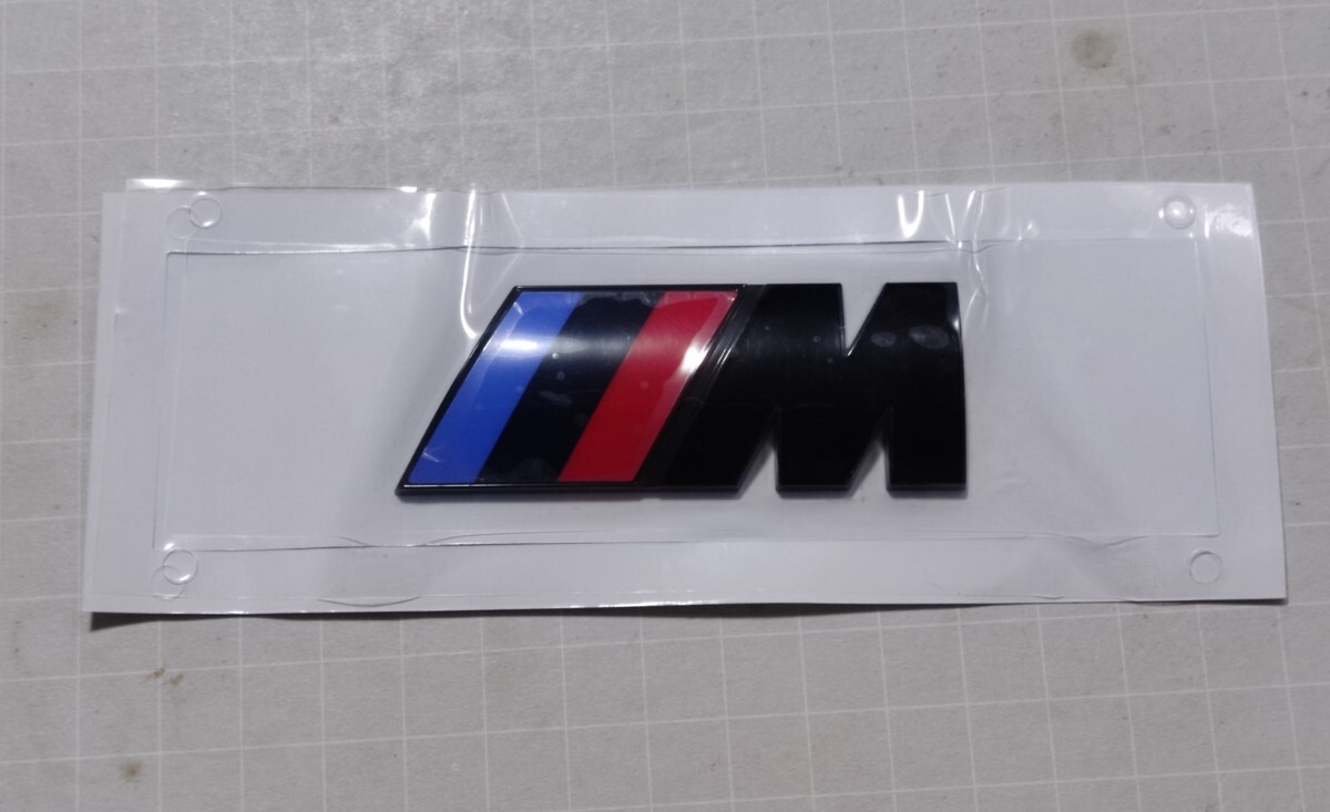 中黒 BMW ///M エンブレム リアエンブレム MPerformance Mシリーズ Mスポーツ MSport MPower リヤエンブレムの画像1
