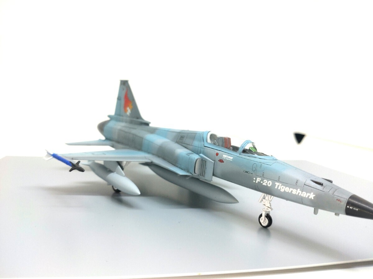 エリア88 1/72 F-20 タイガーシャーク アグレッサー塗装 風間機 塗装済み完成品_画像5