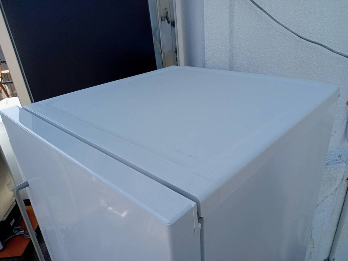 無印良品 MUJI ノンフロン電気冷蔵庫 冷凍冷蔵庫 MJ-R27A-2 3ドア 272L 2020年 白 横浜_画像4