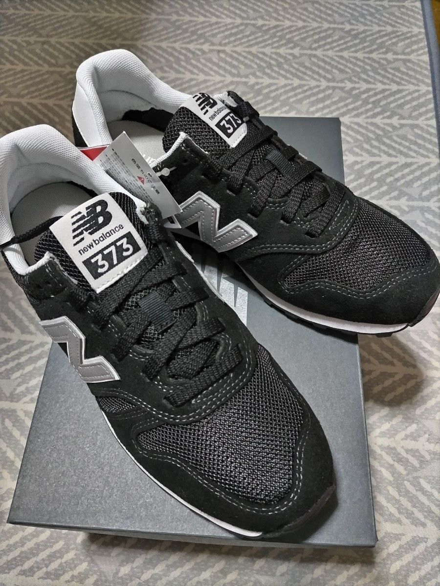 新品　ニューバランス 　スニーカー   ブラック 黒 newbalance ML373　KB2 ユニセックス　２４センチ