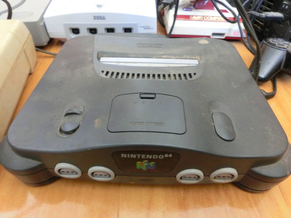 中古品 動作未確認 ゲームまとめ PlayStation プレイステーション PS2 ファミコン セガサターン Nintendo64 ゲーム機 本体/激安1円スタート_画像6