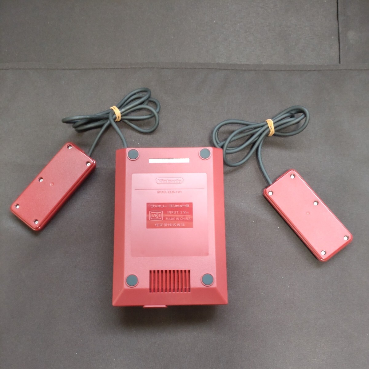 【動作品】ニンテンドー クラシック ミニ ファミリー コンピューター USED品 初期化済 30タイトル内蔵 Nintendoの画像3