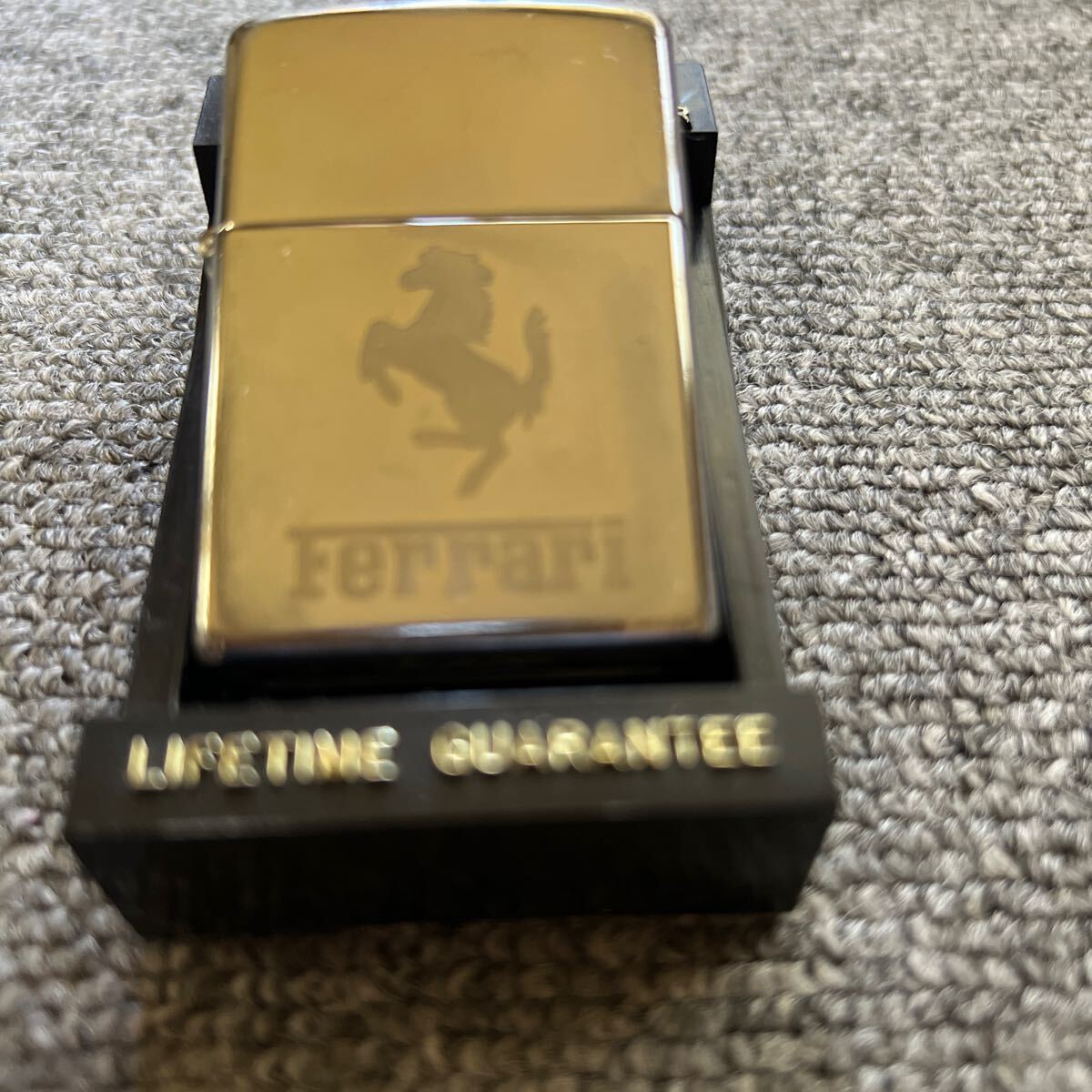 ZIPPO ジッポー　フェラーリ　オイルライター_画像2