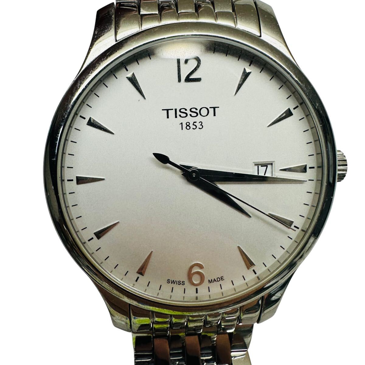 【極美品】TISSOT ティソ T063610 トラディション クォーツ デイト メンズ 腕時計 の画像2