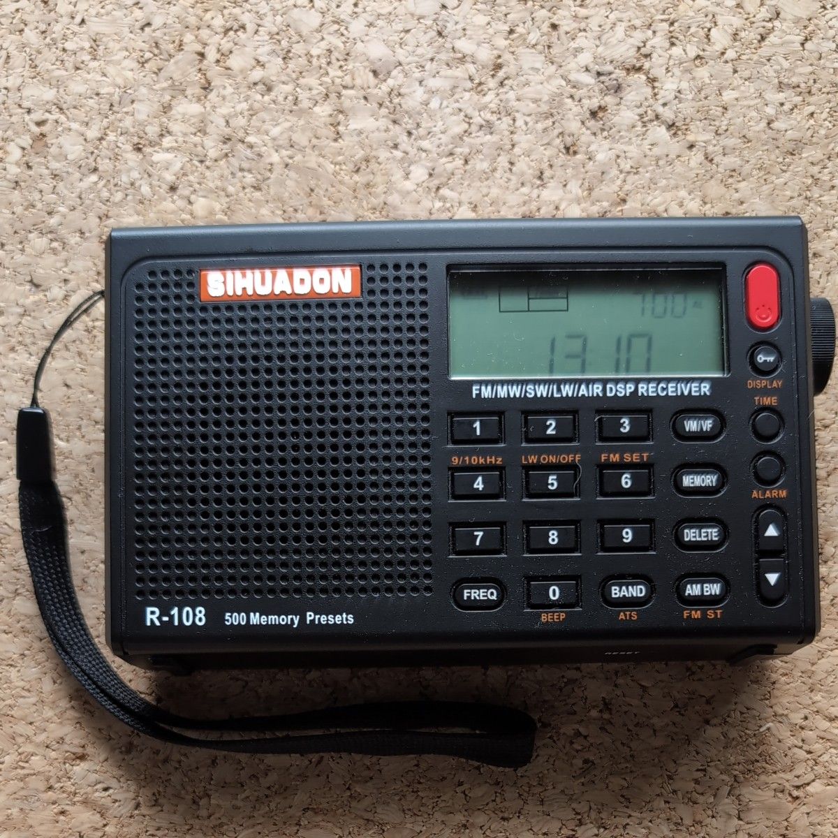 SIHUADON R-108  WORLD BAND FM/AM/SW/AIR DSP RECEIVER ワールドバンドラジオ 