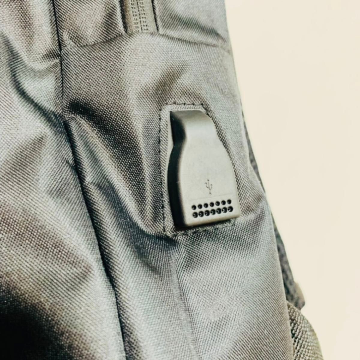 【大特価！】USBポート付 リュック ビジネスバッグ 通勤 バッグ 大容量