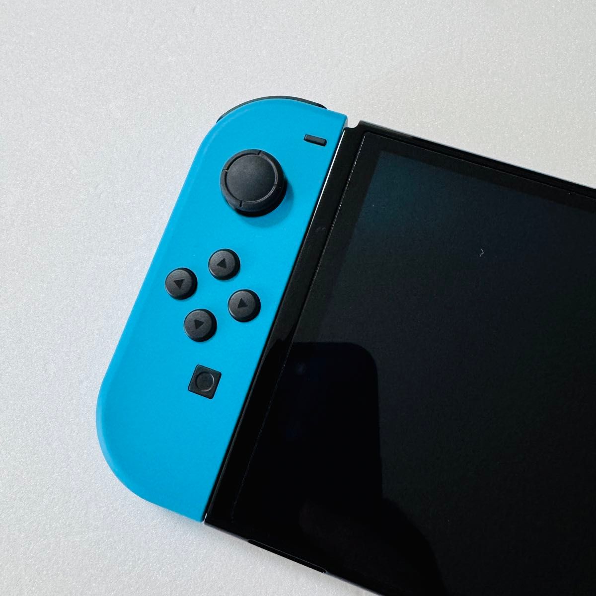 美品！Nintendo Switch 有機ELモデルネオンブルーネオンレッド　本体とJoy-Conセット
