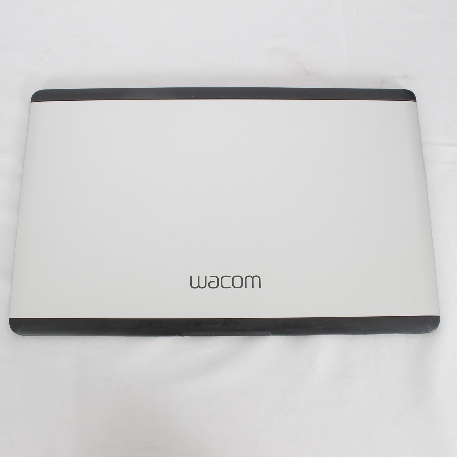 WACOM Cintiq 13HD DTK-1301/K0 液タブ 13.3フルHD液晶 ワコム ペンタブ 液晶ペンタブレット 本体_画像9