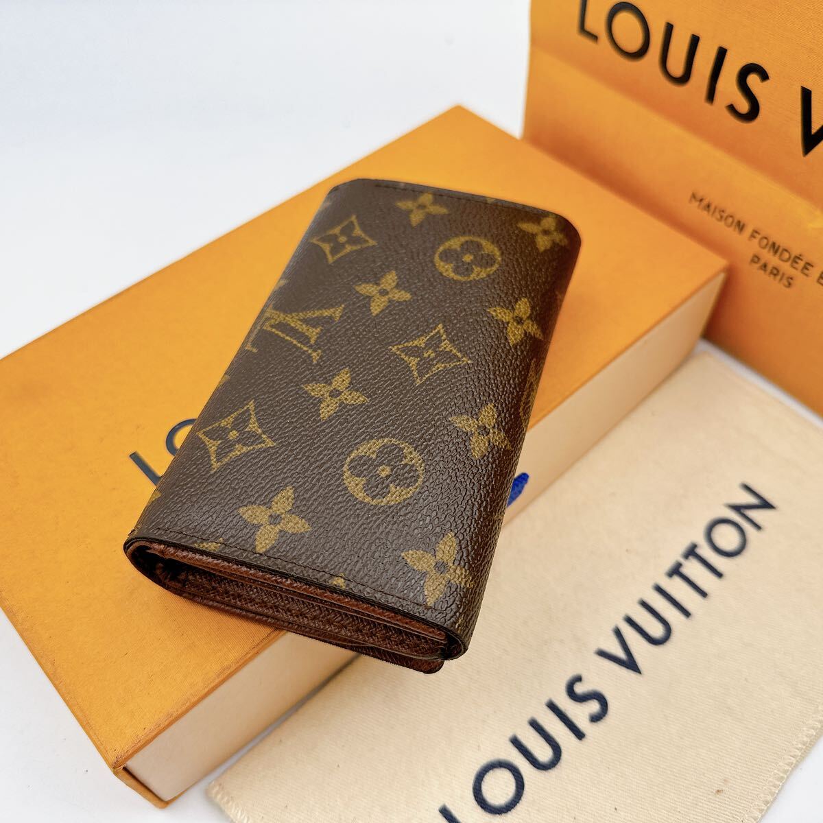 2813【美品】LOUIS VUITTON ルイヴィトン モノグラム ポルトフォイユ トレゾール L字ファスナー 二つ折り財布 ウォレット M61736/CR2049_画像2