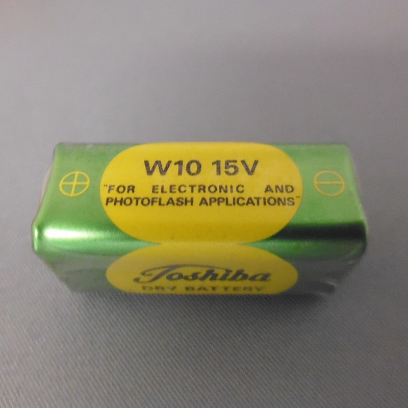 W10 15V電池の代用品です。_このタイプの代用電池です。