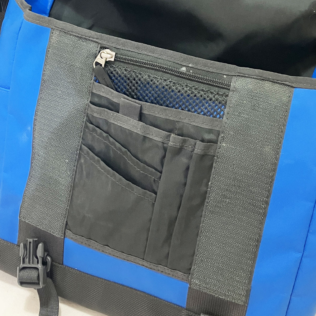 ザ ノースフェイス ＢＣメッセンジャー Sサイズ ブルー THE NORTH FACE BC MESSENGER 正規品 本物 防水 カジュアル ショルダー バッグ 青