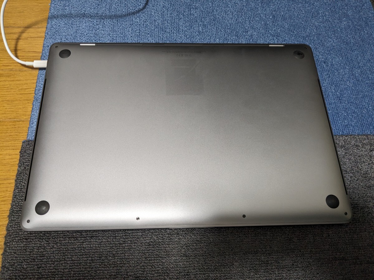 Apple MacBook Pro 16インチ Late 2019 USキーボード MVVJ2J/A Apple MacBook Pro 16インチ Late 2019 USキーボード MVVJ2J/A