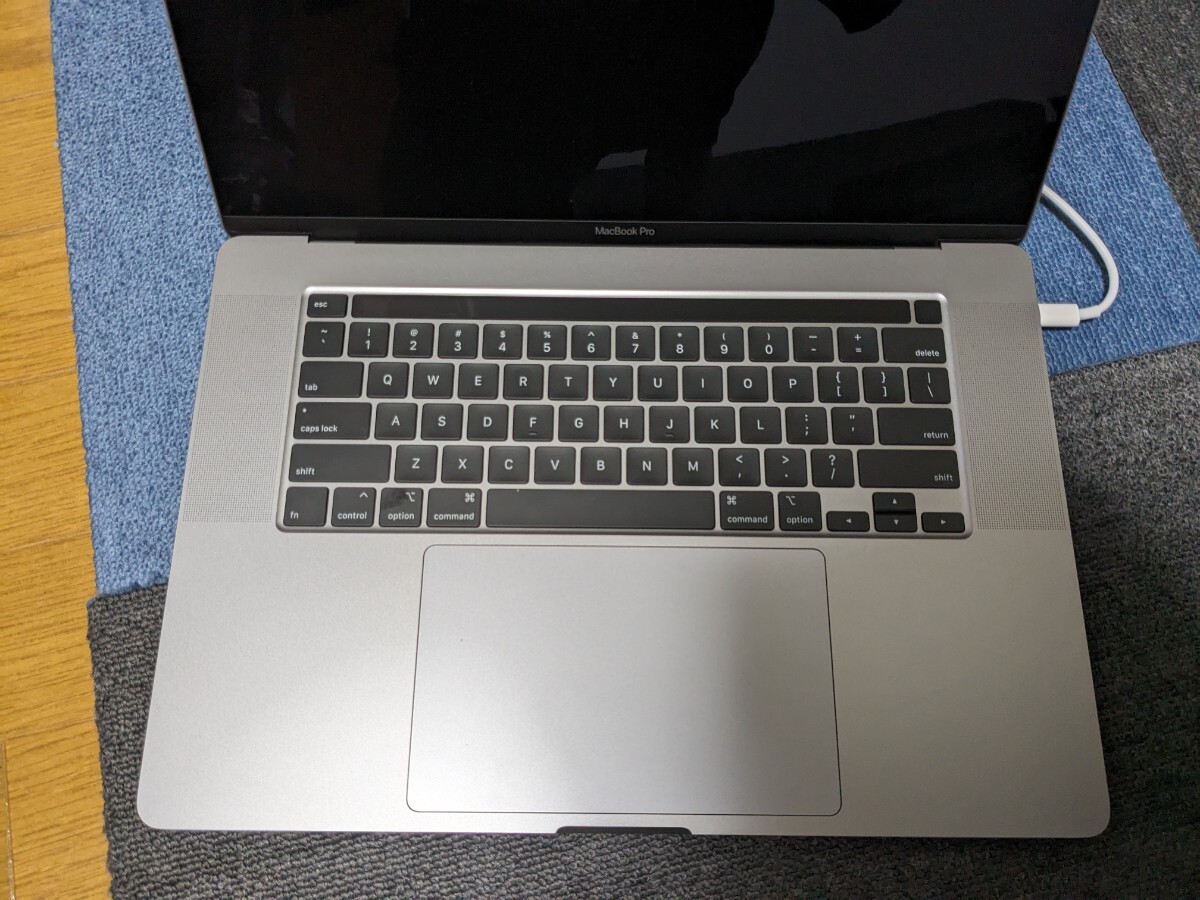 Apple MacBook Pro 16インチ Late 2019 USキーボード MVVJ2J/A Apple MacBook Pro 16インチ Late 2019 USキーボード MVVJ2J/A