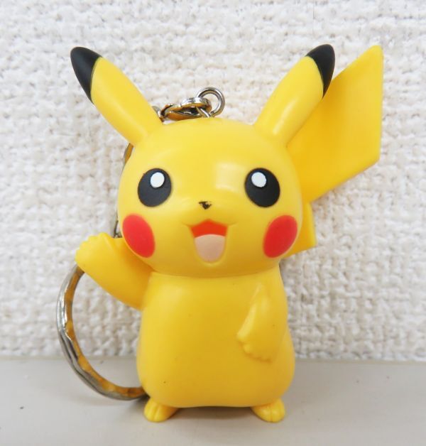 A013★Nintendo ポケットモンスター ポケモン ピカチュウ キーホルダー フィギュア 全長7cm 現状品★04_画像1