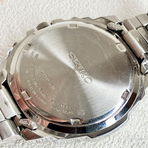 1円〜 【稼動品】SEIKO セイコー 新品電池交換済 7T92-0CA0 QZ 青文字盤 デイト スモセコ 50M クロノグラフ メンズ 腕時計 中古 現状品の画像8