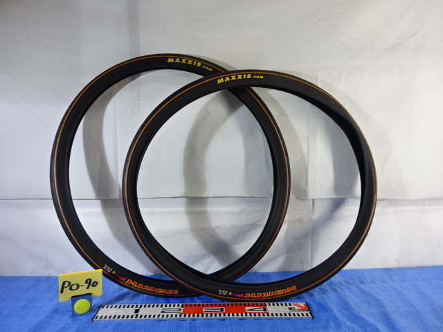 PO-90/MAXXISマキシス XENITHゼニス 26X1.50 35-80 PSI 26x1.5 スリックタイヤ チューブ無し 自転車交換部品パーツ サイクリング ジャンク_画像1