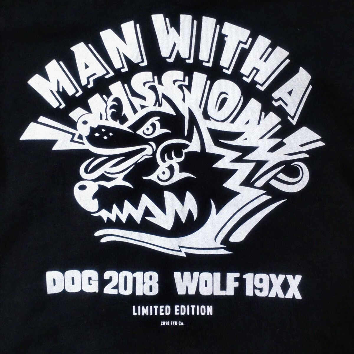 *MAN WITH A MISSION DOG 2018 WOLF 19XX Parker M размер ( б/у )*mwam man with Logo Parker 