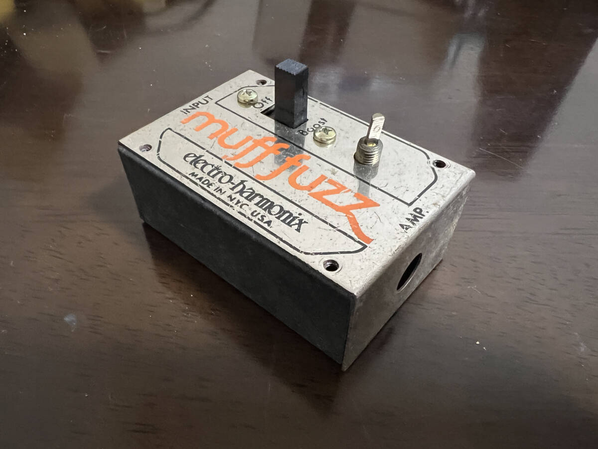 electro-harmonix muff fuzz MADE IN N.Y.C U.S.A　ジャンク　部品取り_画像1