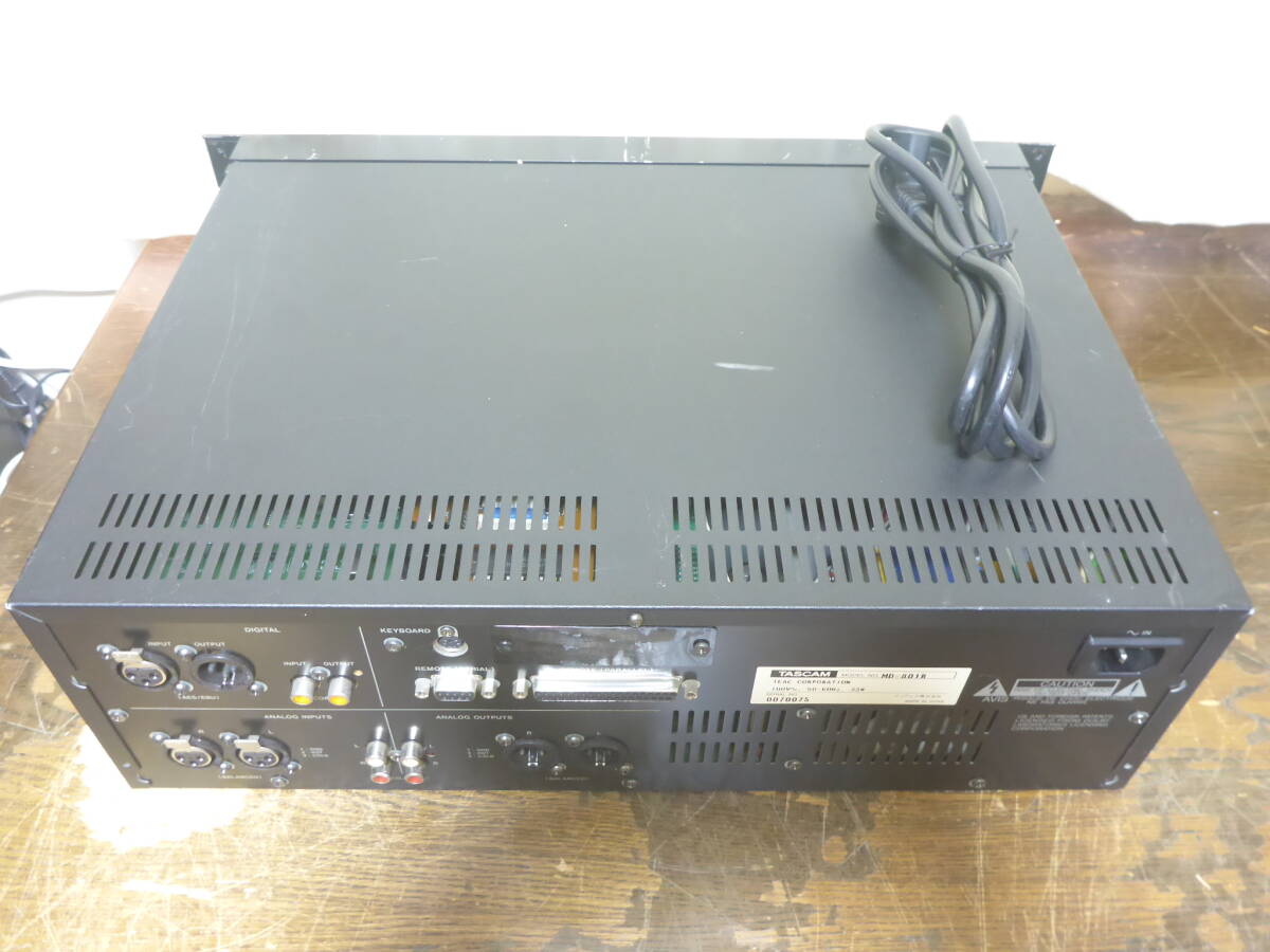 TASCAM　　MD-801R 業務用MDレコーダー　タスカム _画像3