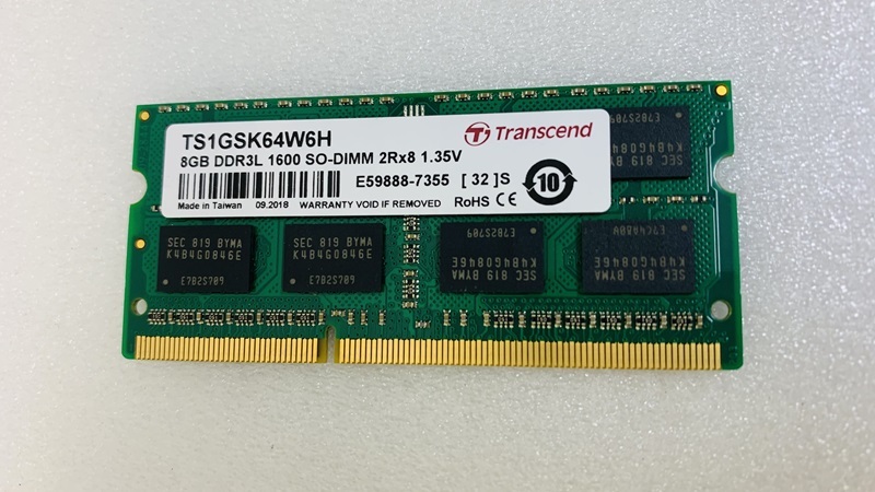 TRANSCEND PC3L-12800S 8GB DDR3L ノートPC用 メモリ 204ピン ECC無し DDR3L-1600 8GB DDR3L LAPTOP RAM_画像1