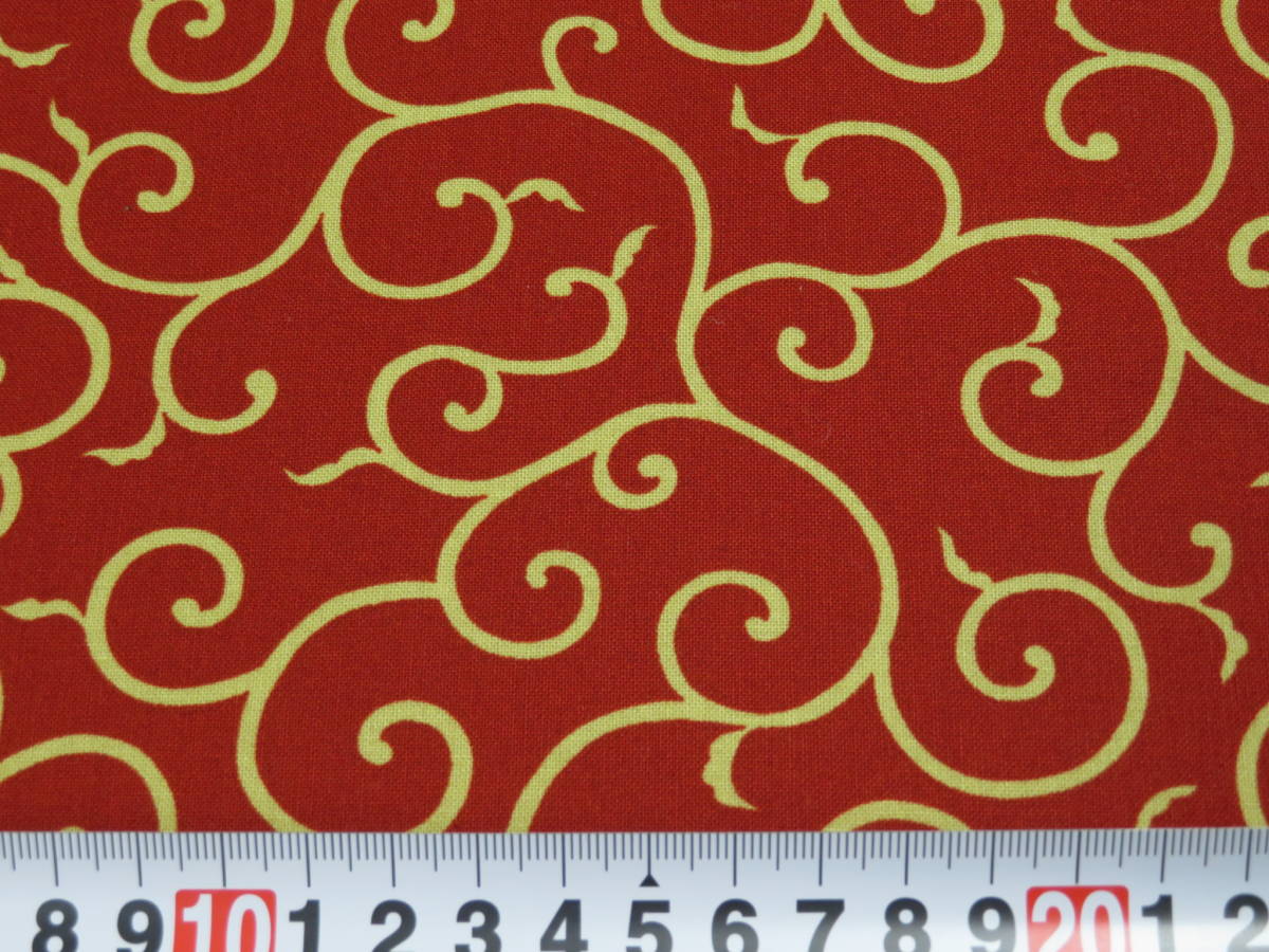 1m単位販売 N-52 からくさ 唐草 カラクサ 赤色 レッド 唐草模様 赤 約110㎝幅 和柄 和調 和風 薄手 布 生地 布地 日本製 風呂敷 綿 柄 臙脂_画像3