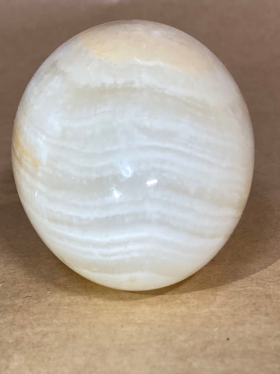 白い玉 白い石 卵 卵形 アンティーク 天然石 丸玉 レトロ 丸玉 天然石