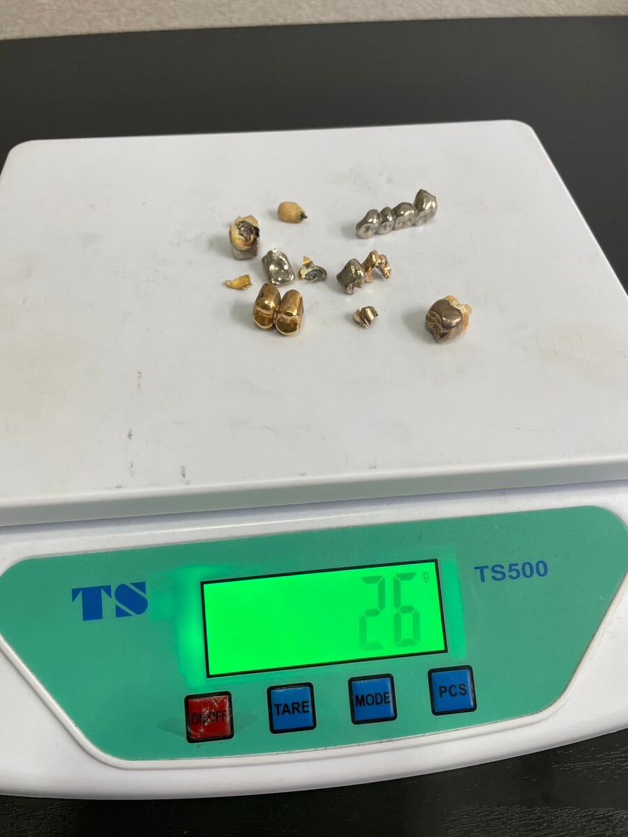 1 jpy ~ 26.0g large amount tooth ... gold tooth gold ... thing . summarize tooth . for metal tooth . material gold tooth silver tooth tooth . metal pa radio-controller um removal .
