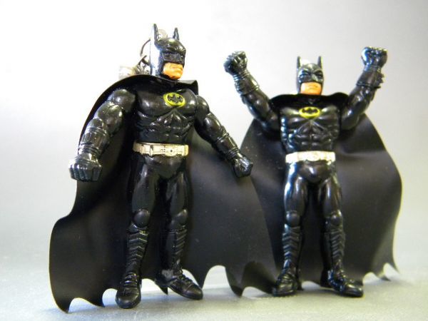 当時物 1989 ★★BATMAN バットマン 2体 美品 !! 7.2㎝ ソフビ 鈴&キーリング ミニソフビ 版権有「定形外/LP可」★★未使用 デッドストック_画像9