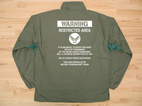 RESTRICTED AREA オリーブ フィールドコート 白 M ミリタリージャケット U.S. AIR FORCE ステンシル_オリーブ（白色）