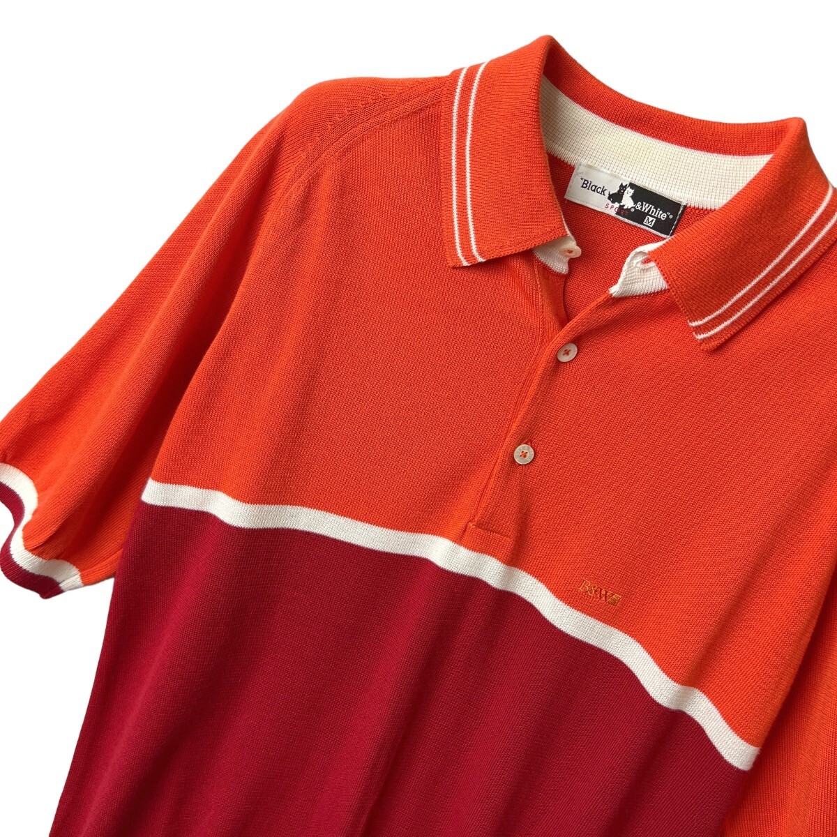 美品 BLACK&WHITE ブラック&ホワイト サマーニット 半袖 ポロシャツ / メンズ M / 赤 オレンジ ツートンカラー 日本製 上質 ゴルフウェア_画像1