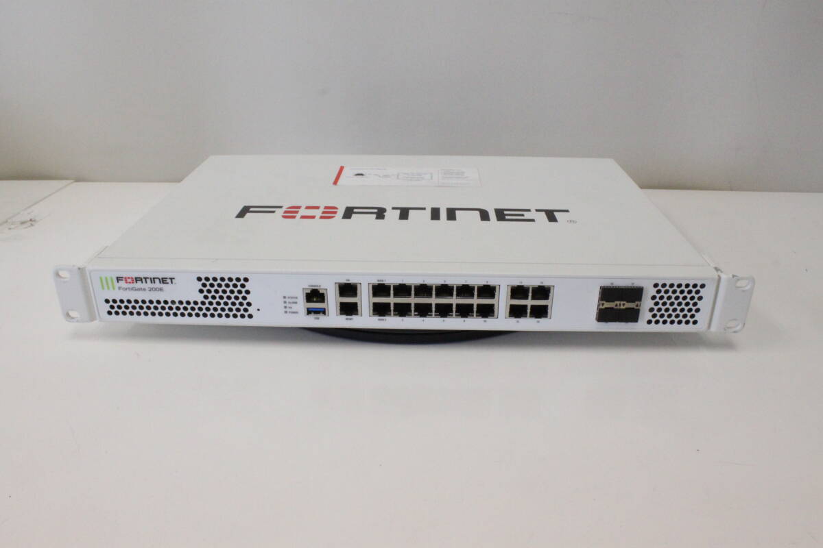B278 FORTINET FortiGate 200E(FG-200E) Network Security Firewall _画像1