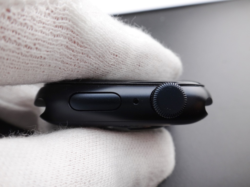 【正常稼働 超美品】Apple Watch SE 第2世代 GPSモデル 44mm MRE73J/A [ミッドナイトスポーツバンド S/M_画像6