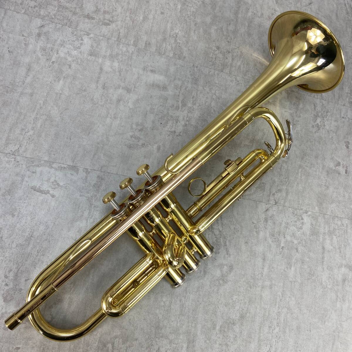 YAMAHA　ヤマハ　トランペット trumpet 管楽器　YTR-236　ゴールドラッカー　マウスピース　ハードケース　学生　初心者おすすめ_画像2