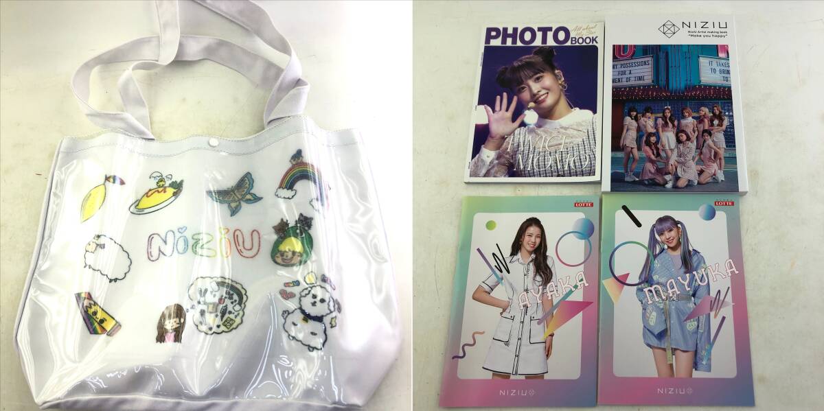 [ large amount approximately 50 point set ] NiziU CD goods etc. summarize Step and a step Parker / tote bag /Take a picture WithU limitation record /TWICE Momo photoalbum extra attaching 