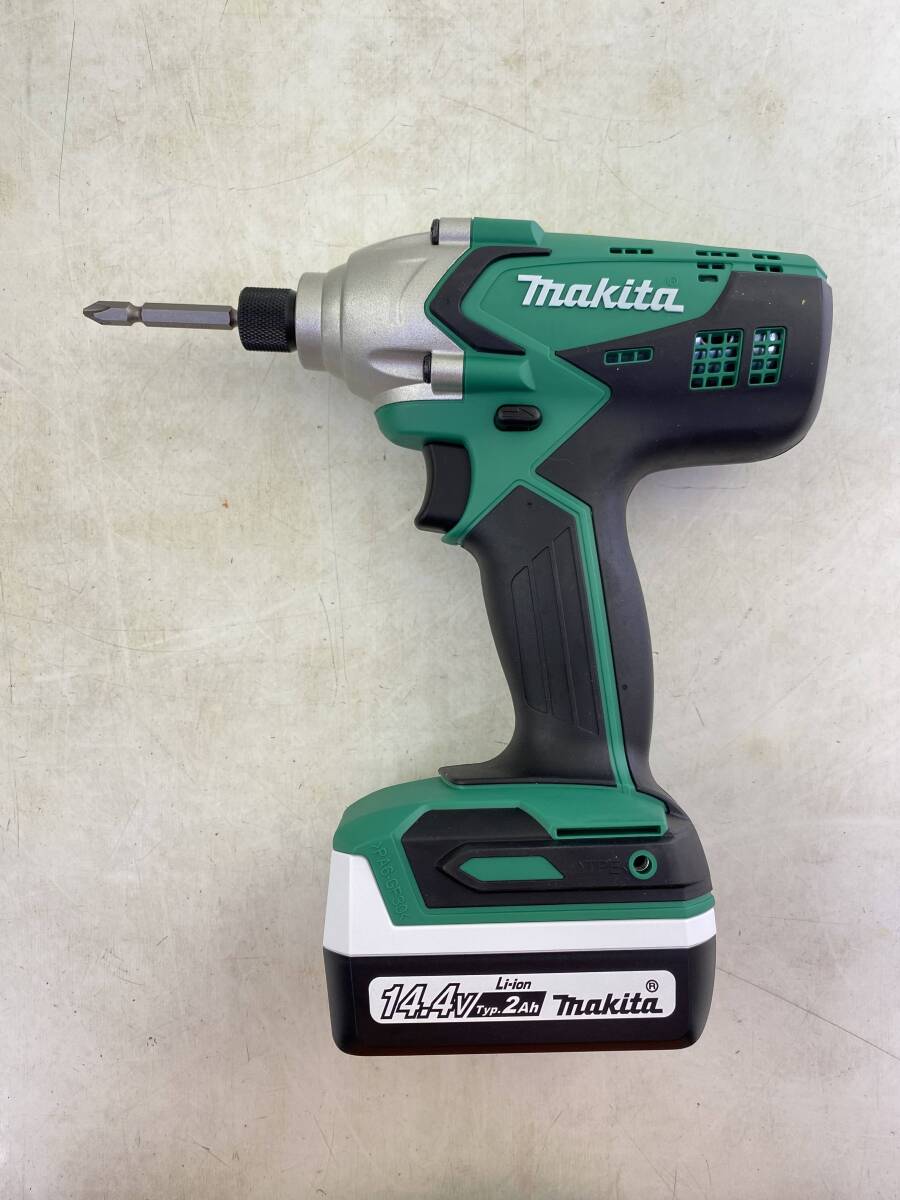 makita マキタ 充電式インパクトドライバ M695DSA 未使用品 バッテリBL1420G 充電器DC18SG 14.4V 電動工具 の画像3