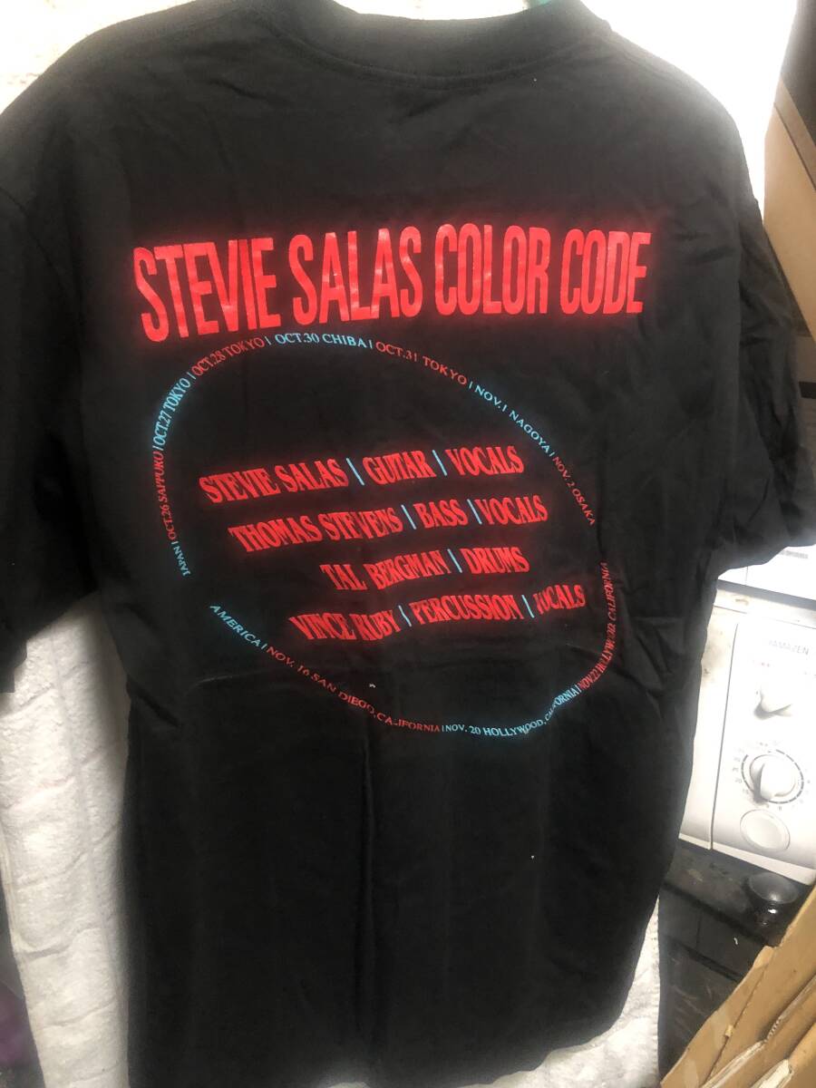 【コンサートグッズ】【Tシャツ】　STEAVIE SALAS COLOUR CODE【未着用】_画像2