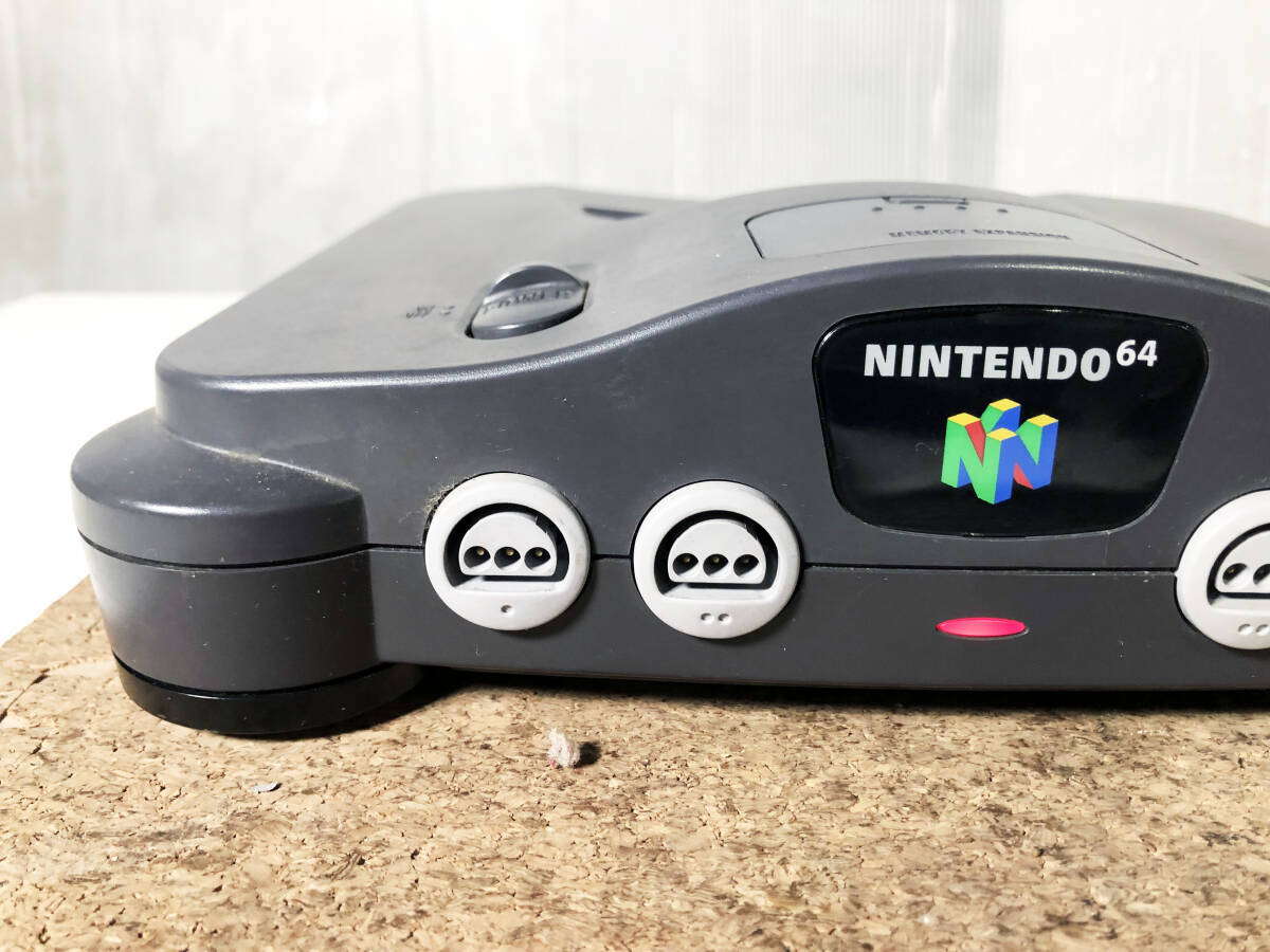 ★ 中古★ 任天堂 Nintendo64 ニンテンドー64 本体 + コントローラー 5個 セット・振動パック・64GBパック【NUS-001(JPN)】DE3B_画像4