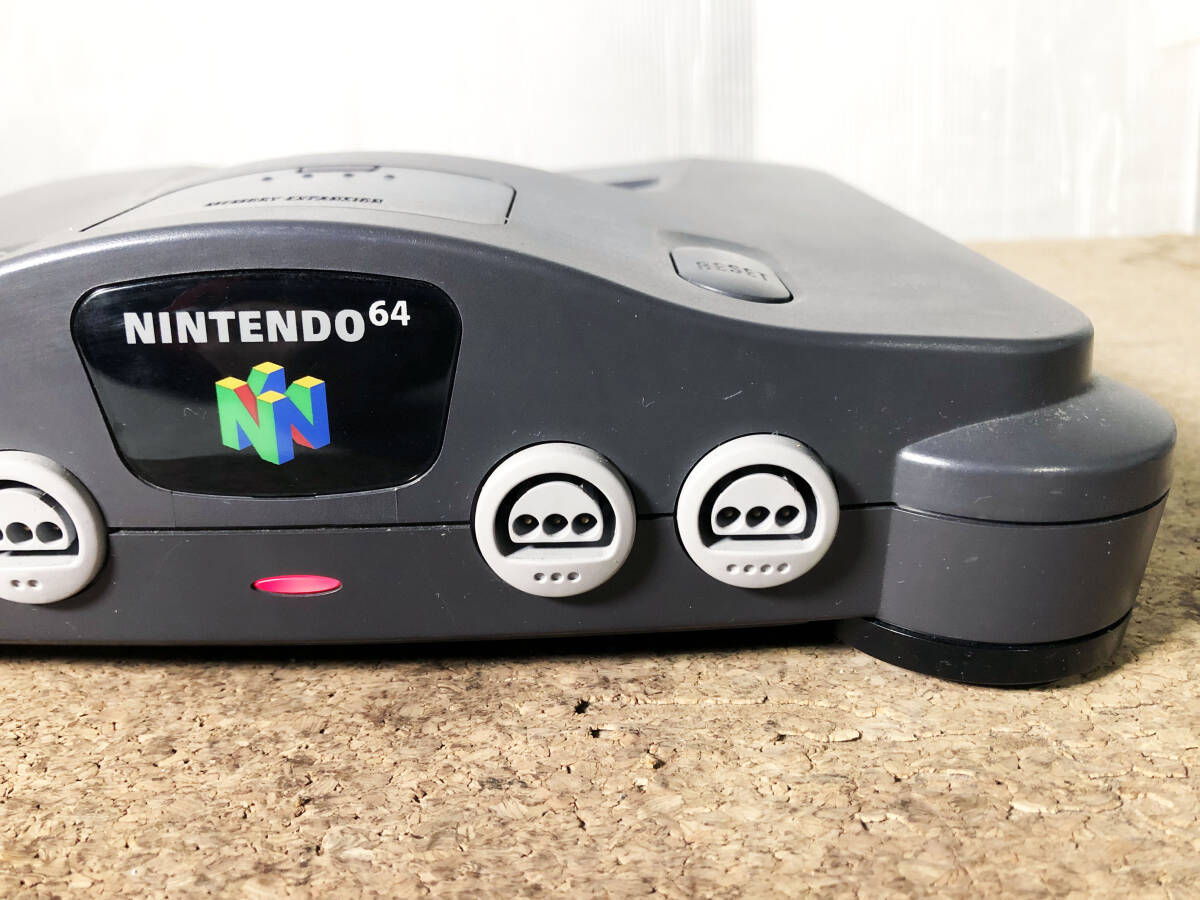 ★ 中古★ 任天堂 Nintendo64 ニンテンドー64 本体 + コントローラー 5個 セット・振動パック・64GBパック【NUS-001(JPN)】DE3B_画像5