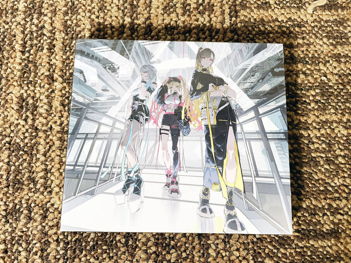 ★ 中古★▽▲TRiNITY▲▽　初回限定盤A　 PRiSM　CD+特典Blu-ray【▽▲TRiNITY▲▽】DC0W_画像3