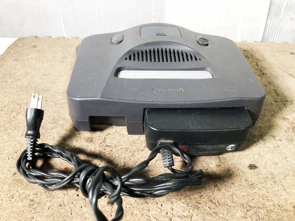 ★ 中古★ 任天堂 Nintendo64 ニンテンドー64 本体 + コントローラー 【NUS-001(JPN)】DEVR_画像7