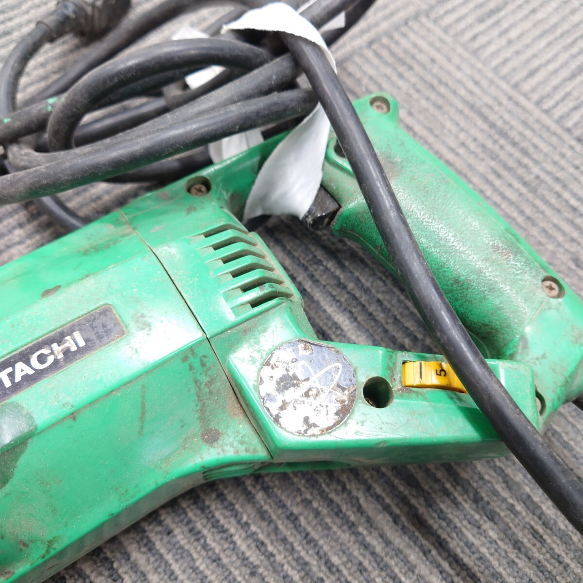 I1081 工具 電動工具 日立工機 電子ドリル D13VA 電動ドリル HITACHI 中古 ジャンク品 訳あり_画像2