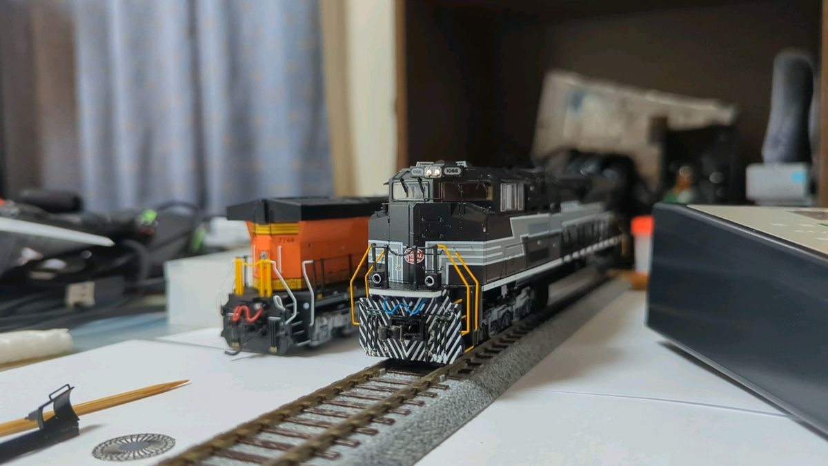 HOゲージ 鉄道模型　SD70ace #1066