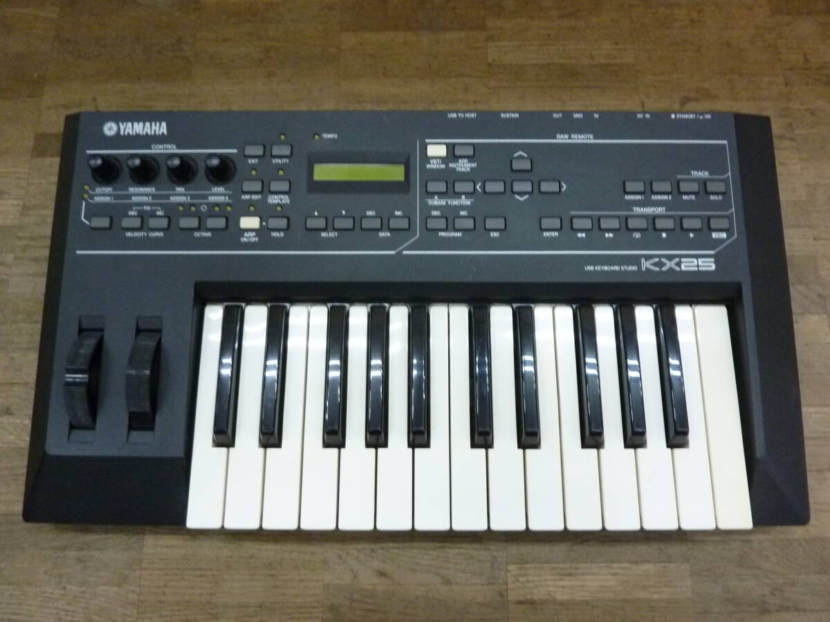 *YAMAHA Yamaha MIDI keyboard KX25